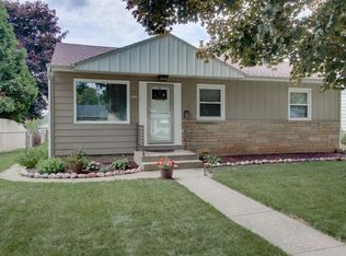 1121 S 107th St, West Allis, WI 53214