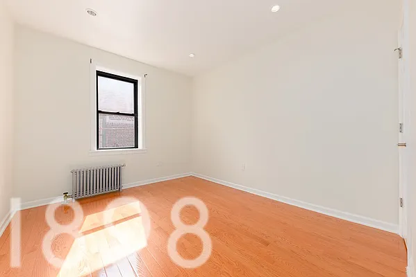 Rented by A&E Real Estate Management | media 4