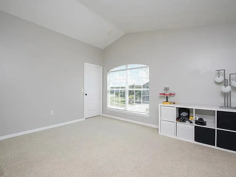 3135 Dasha Palm Dr — Photo 18