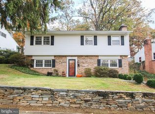 710 Harrington Rd, Rockville, MD 20852