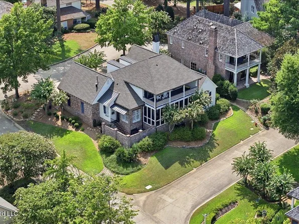 297 Roses Bluff Dr, Madison, MS 39110