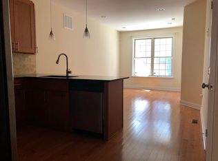 1023 S 20th St #1F, Philadelphia, PA 19146