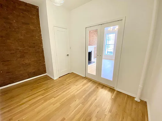 Rented by JM Preston Properties LLC | media 9