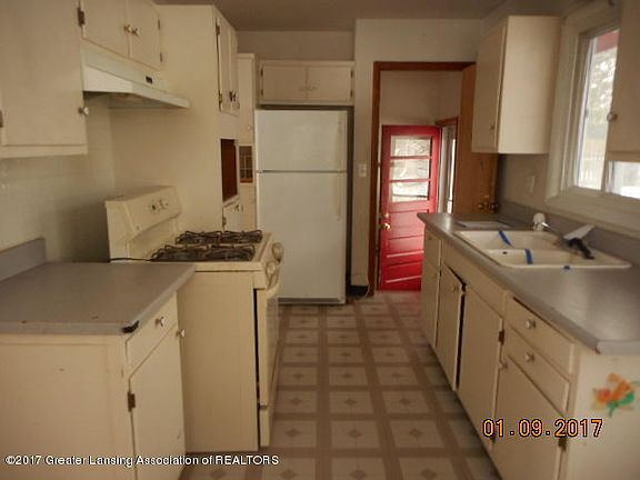 2nd image of 1103 Ledge Ln