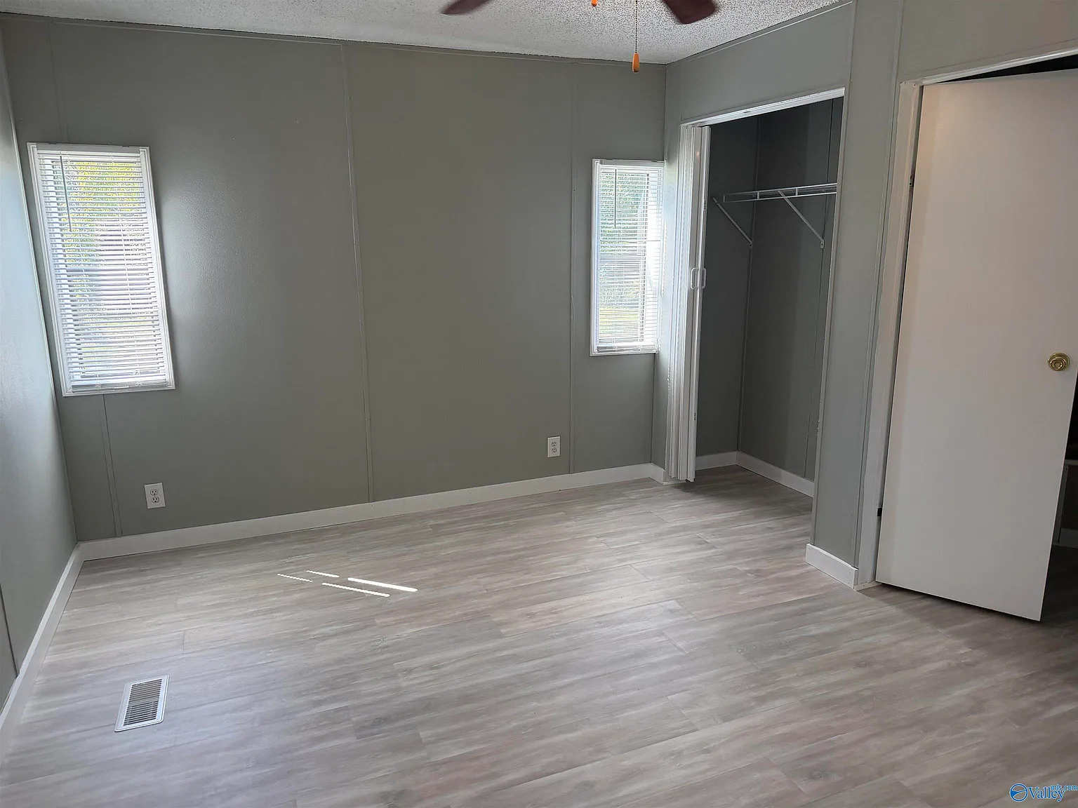 2 bed, 2.0 bath, 1020 sqft, $995 — Photo 4