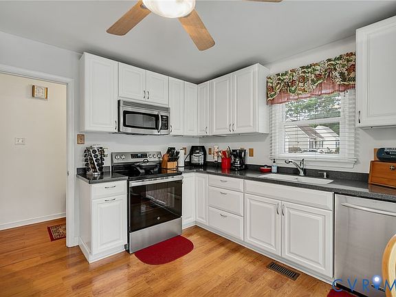 5th image of 6627 Carmel Rd