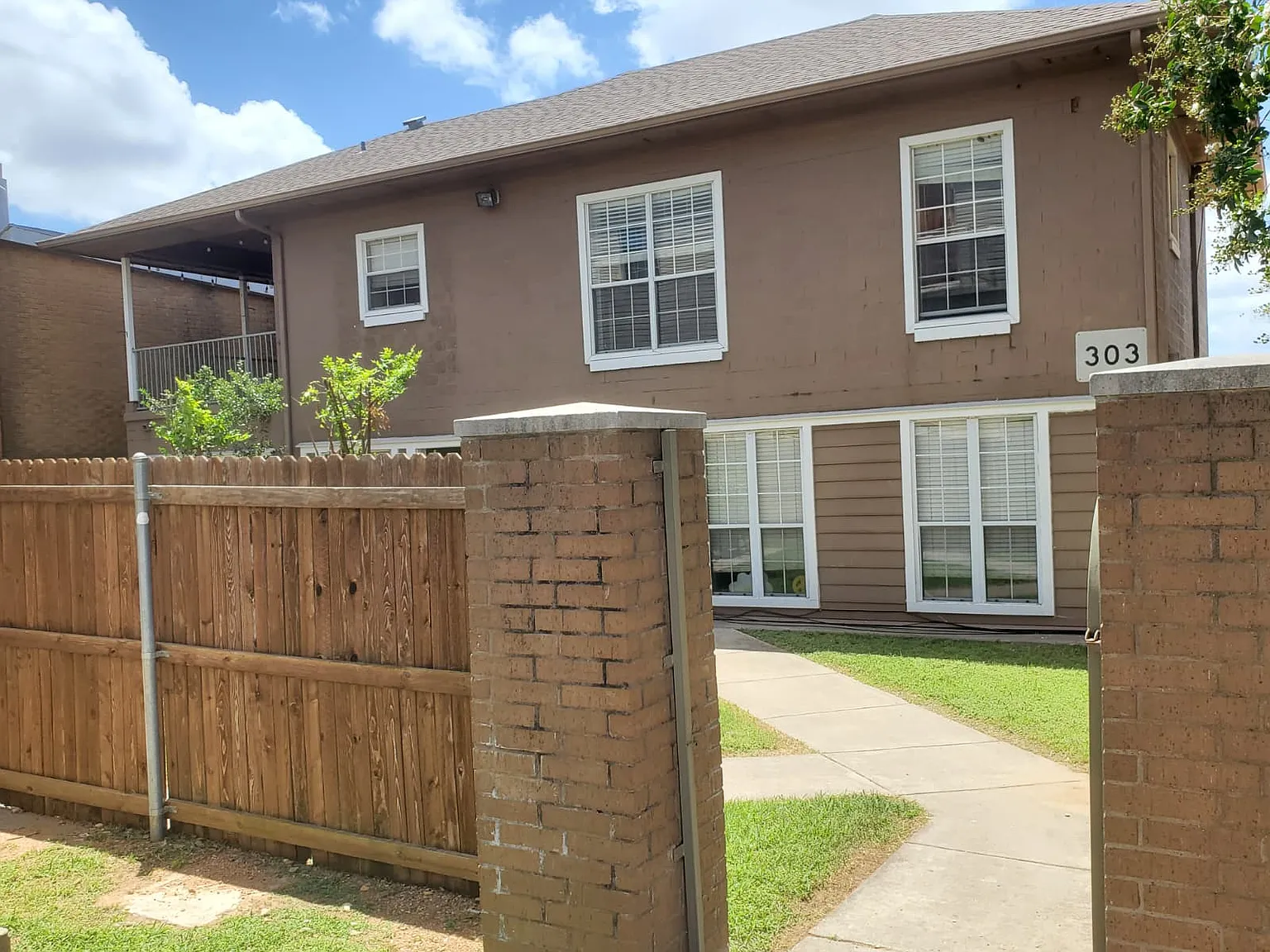 2 bed, 1085 sqft, $1,500 — Photo 2