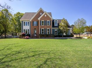 3905 Autumn Creek Dr, Fuquay Varina, NC 27526