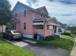 218 Robble Ave, Endicott, NY 13760