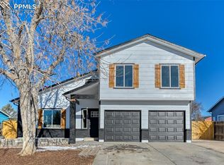 909 Candlestar Loop N, Fountain, CO 80817