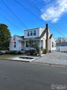 22 Florence St, Edison, NJ, 08817