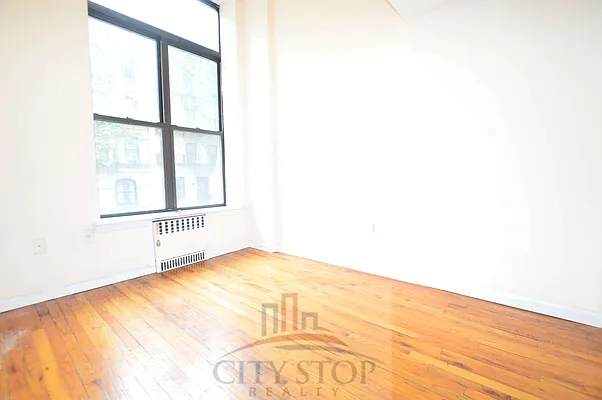 Rented by City Stop Realty | media 19