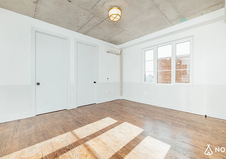31-19 37th Ave #3G — Photo 10