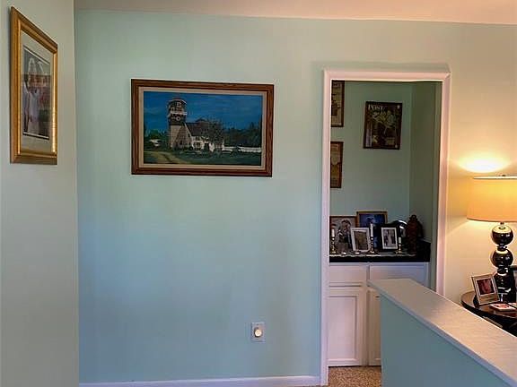 4th image of 42073 Toddmark Ln