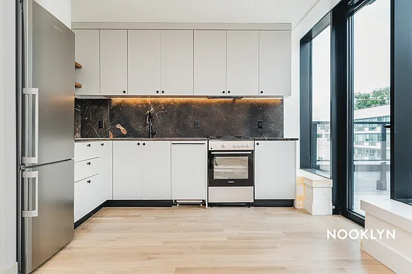 Rented by Nooklyn NYC LLC | media 96