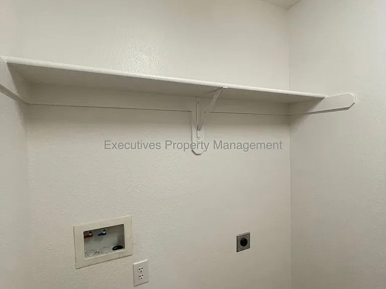 1449 Quiet Ct — Photo 8