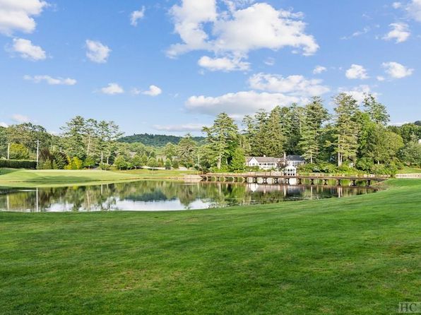 339 Moorewood Road, Highlands, NC 28741