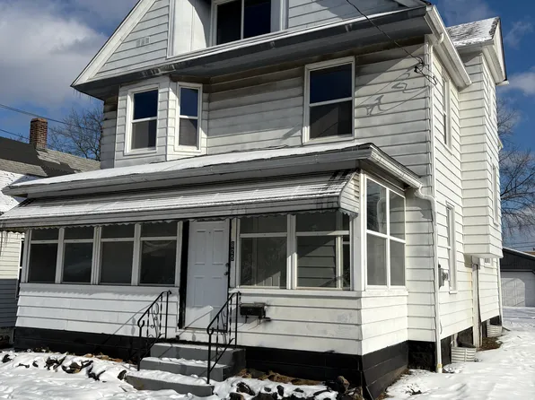 825 Kling St, Akron, OH 44311