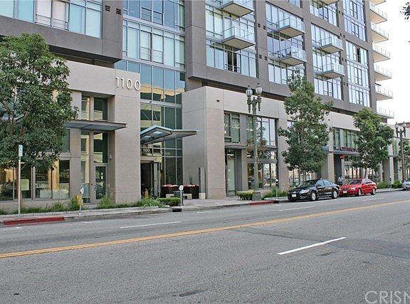 2nd image of 1100 S Hope St APT 1702