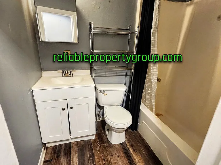 805 N Washington St #7 — Photo 6
