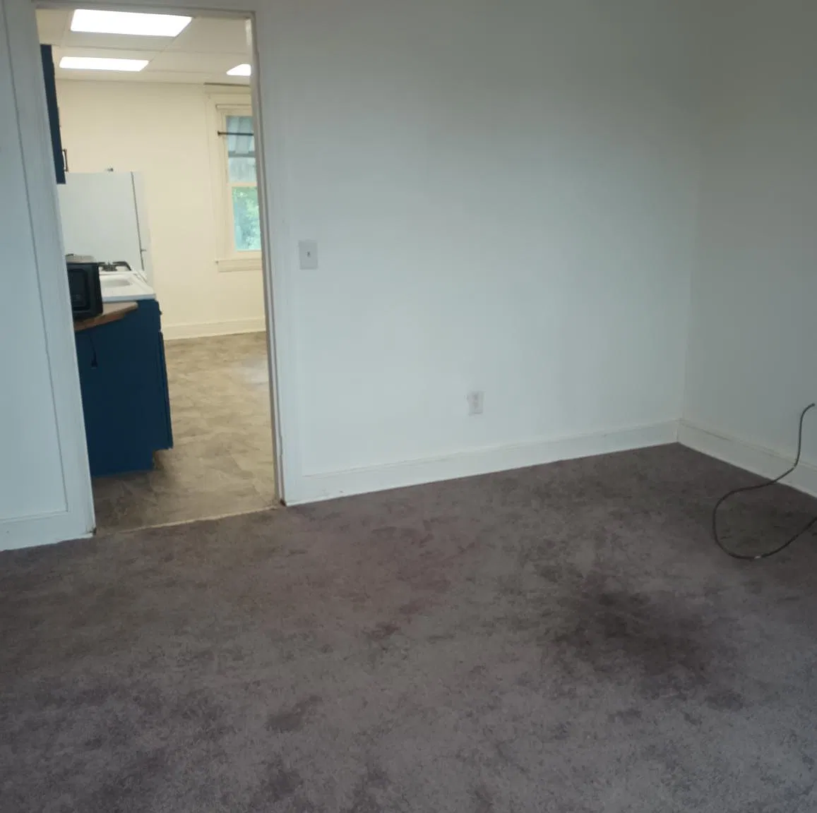 1 bed, 1.0 bath, 2058 sqft, $850 — Photo 4