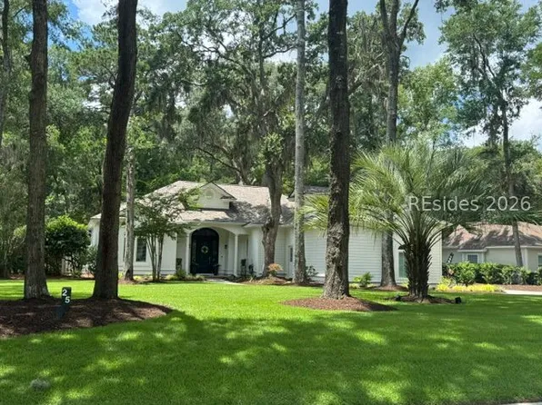 25 Primrose Ln, Hilton Head Island, SC 29926