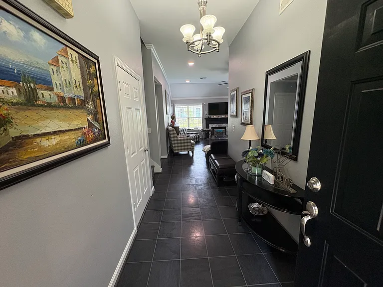 2220 Jo Ann Dr — Photo 6