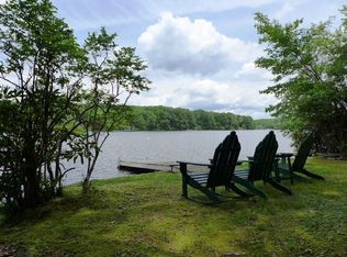 354 S Shore Dr, Wurtsboro, NY 12790