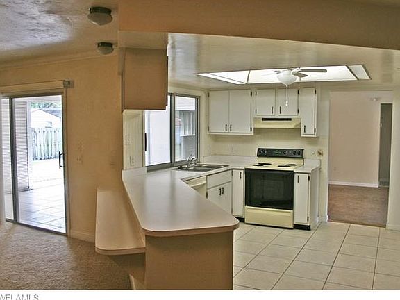 4th image of 7228 Emily Dr
