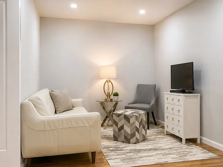 252 W 74th St #6B — Photo 3