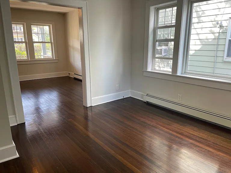 227-229 S Ridge St — Photo 3