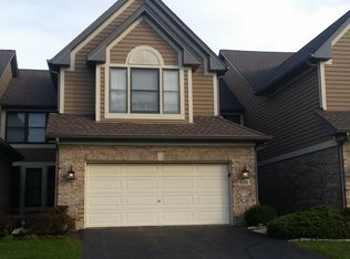 530 Rosebud Dr S, Lombard, IL