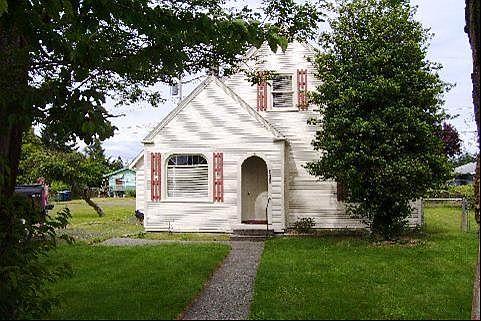 4th image of 2112 Washington St