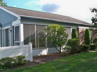 943C Liverpool Cir, Manchester, NJ 08759