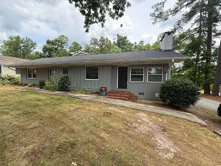 2404 Francis St — Photo 23