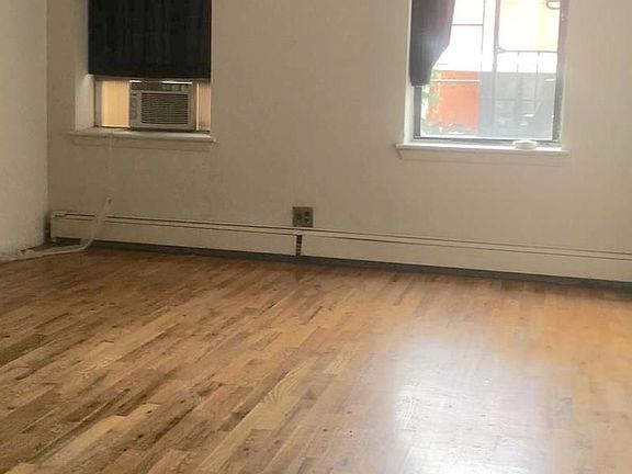 3rd image of 301 Grove St Floor 2