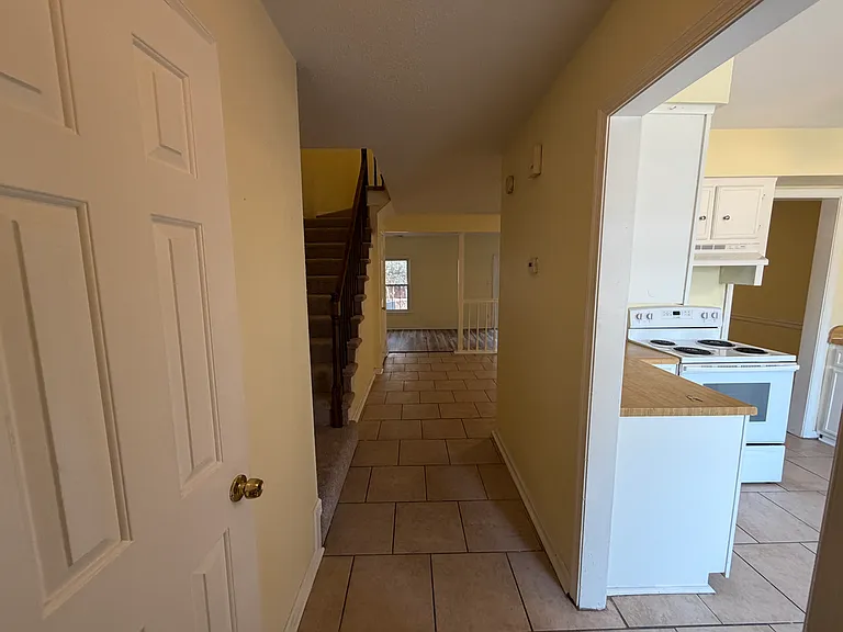 4223 Morgate Ln — Photo 8