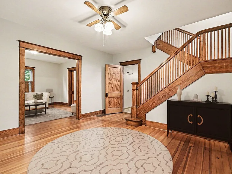 12905 Cathy Ln — Photo 4