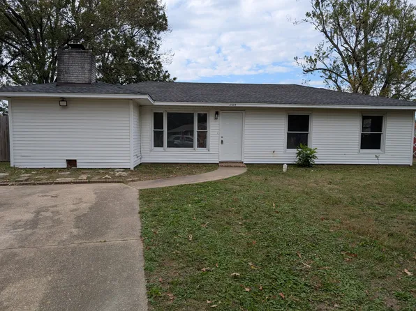 2105 Sun Cir, Jonesboro, AR 72401