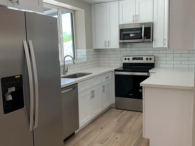 3415 E Sheridan St — Photo 11