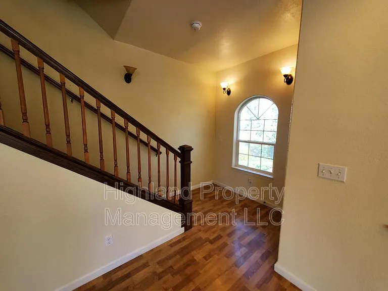 1247 NE Williams St — Photo 13