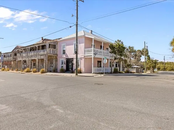 409 2nd St, Cedar Key, FL 32625
