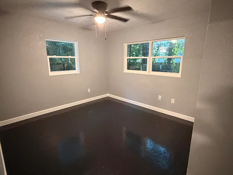 2309 Anna Dr — Photo 17