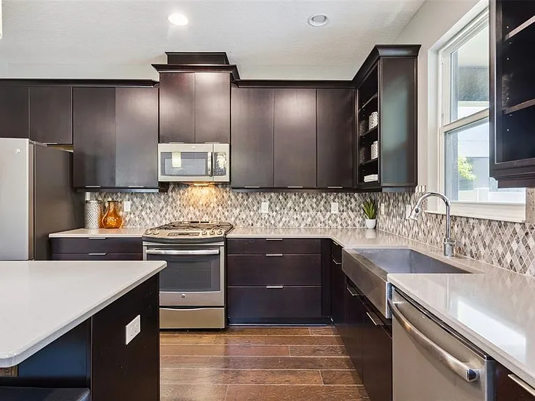 7055 Scarlet Ibis Ln — Photo 8