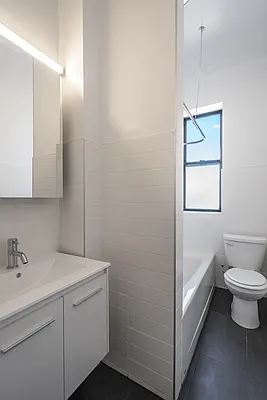 Rented by Metropolitan Equities | media 7