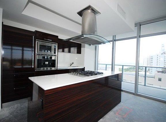 3rd image of 3737 Collins Ave APT 203