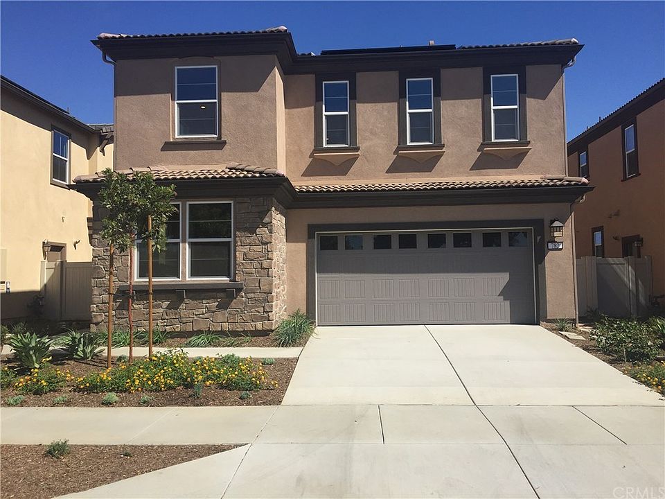 1st image of 795 Kensington Pl