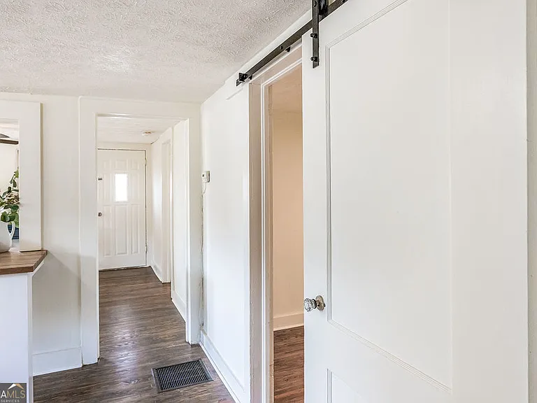 638 Vickery St — Photo 27