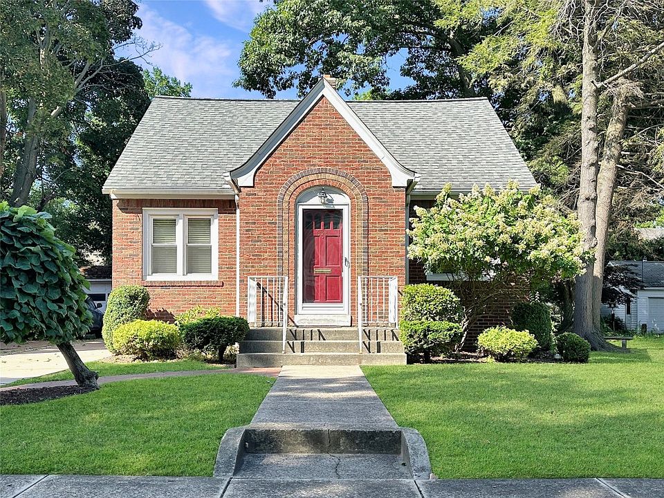 1st image of 634 Beverly Dr
