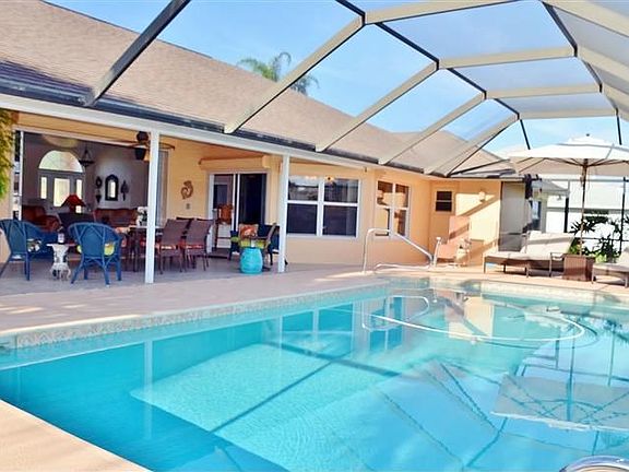 3rd image of 364 Arrowhead Ln